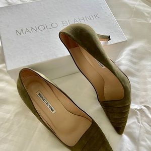 Manolo Blahnik Suede Pumps